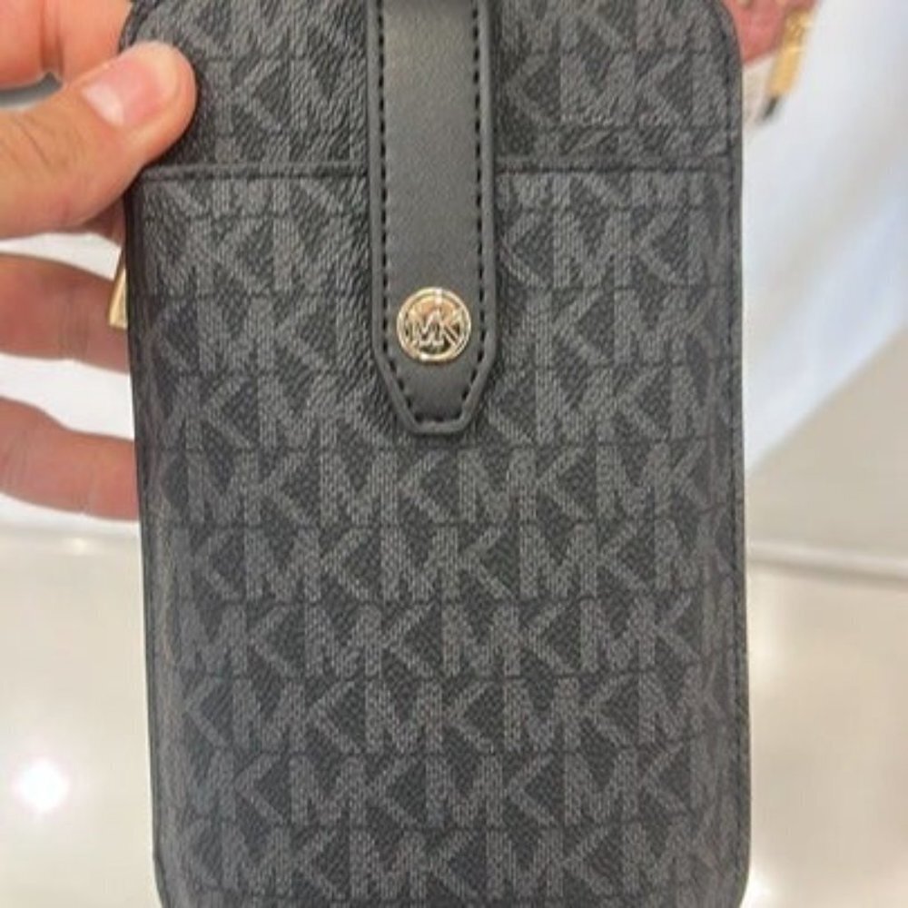 Michael Kors JST MK Logo Smart phone crossbody with Card Holder Black - Picture 6 of 7
